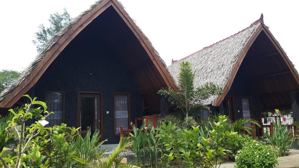 Rose Bungalow Hotell Pemenang Eksteriør bilde