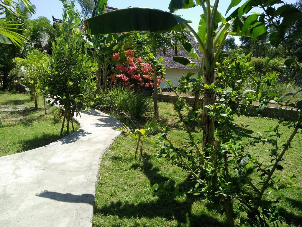 Rose Bungalow Hotell Pemenang Eksteriør bilde