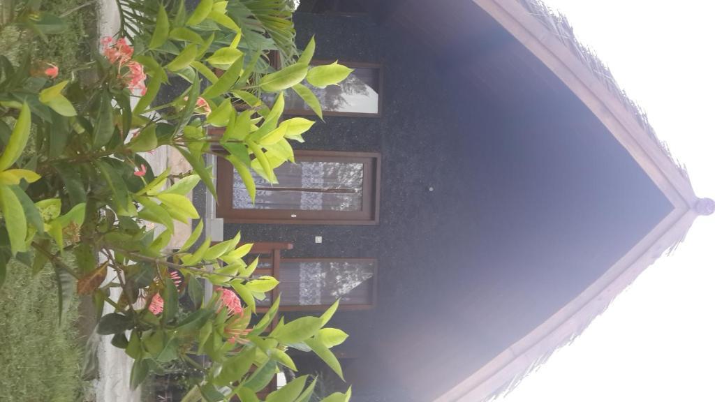 Rose Bungalow Hotell Pemenang Eksteriør bilde